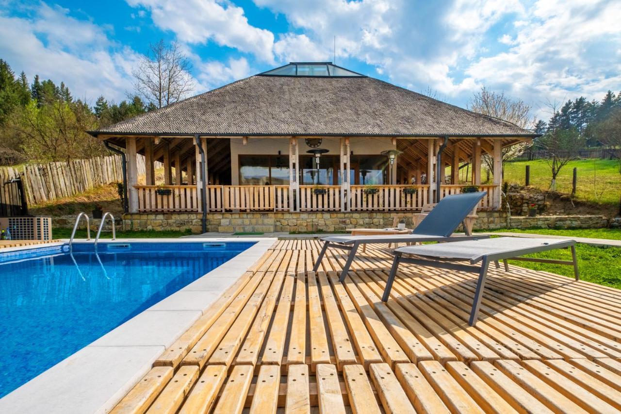 Casa Thymus Villa Soveja Ngoại thất bức ảnh